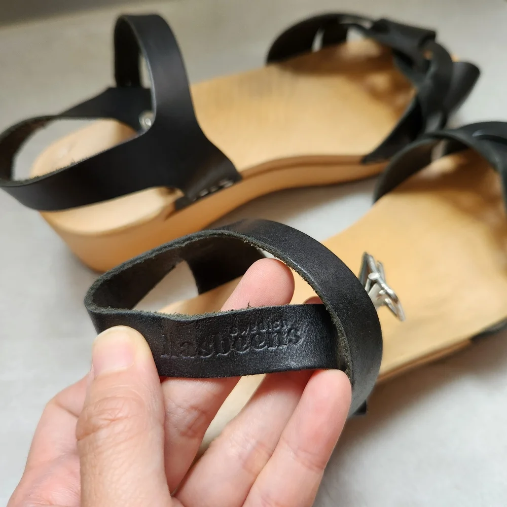 Swedish Hasbeens black leather clog size 36/6.5 - Picture 3 of 6